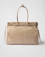 Prada Bonnie Extra Large Leather Handbag - Image 7